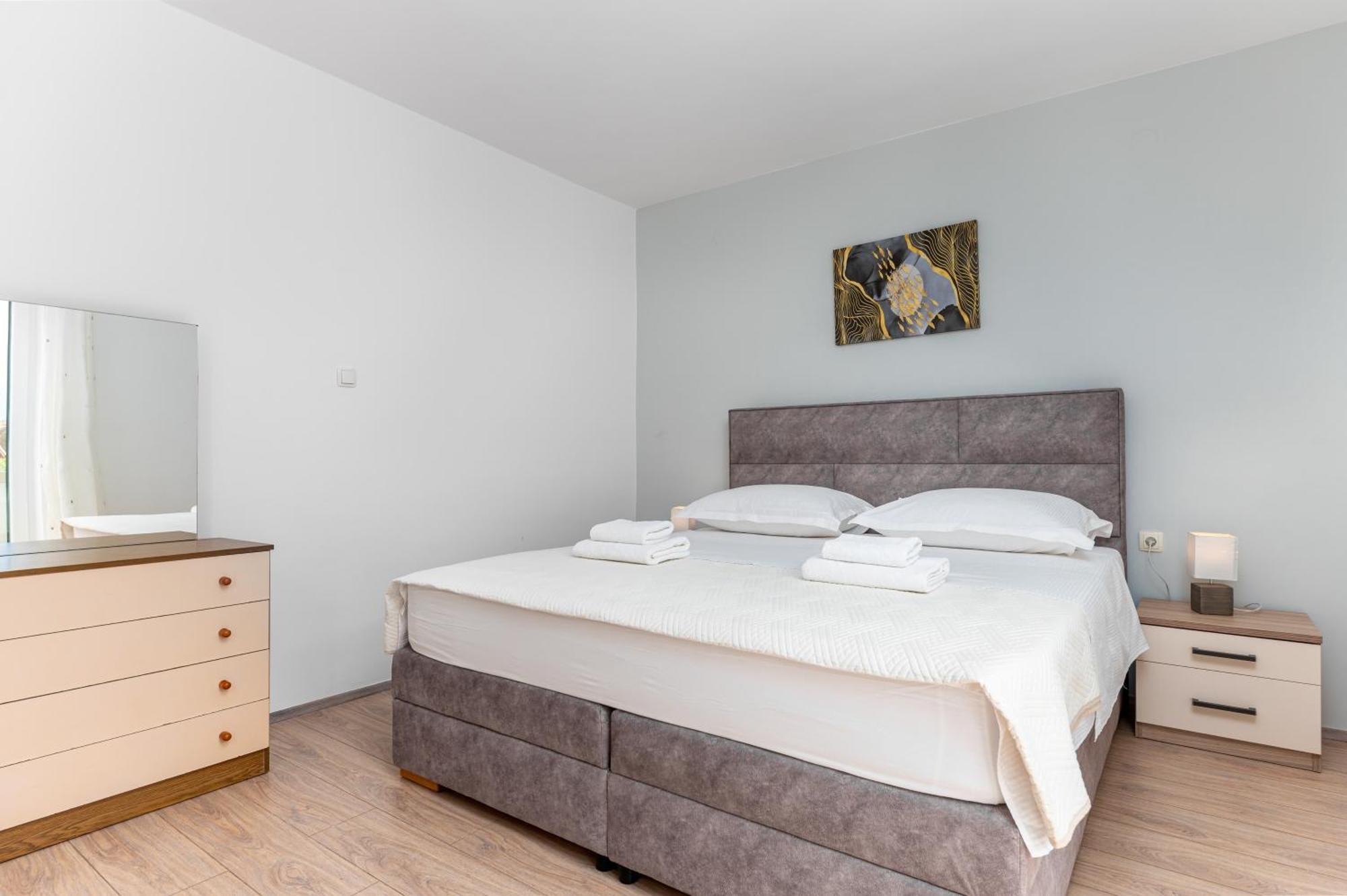 Apartments Gisela Makarska Kamer foto